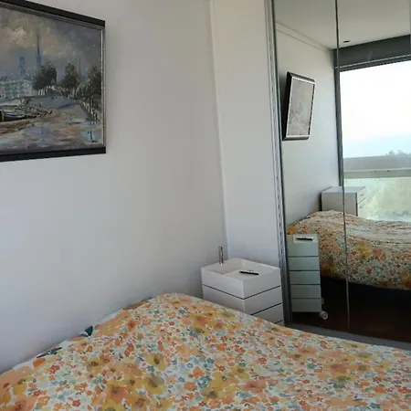 3p With Pool & Sea View شقة *